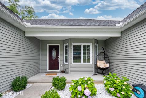 57 Plank Road Waterford NY 12188