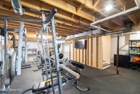 57 Plank Road Waterford NY 12188