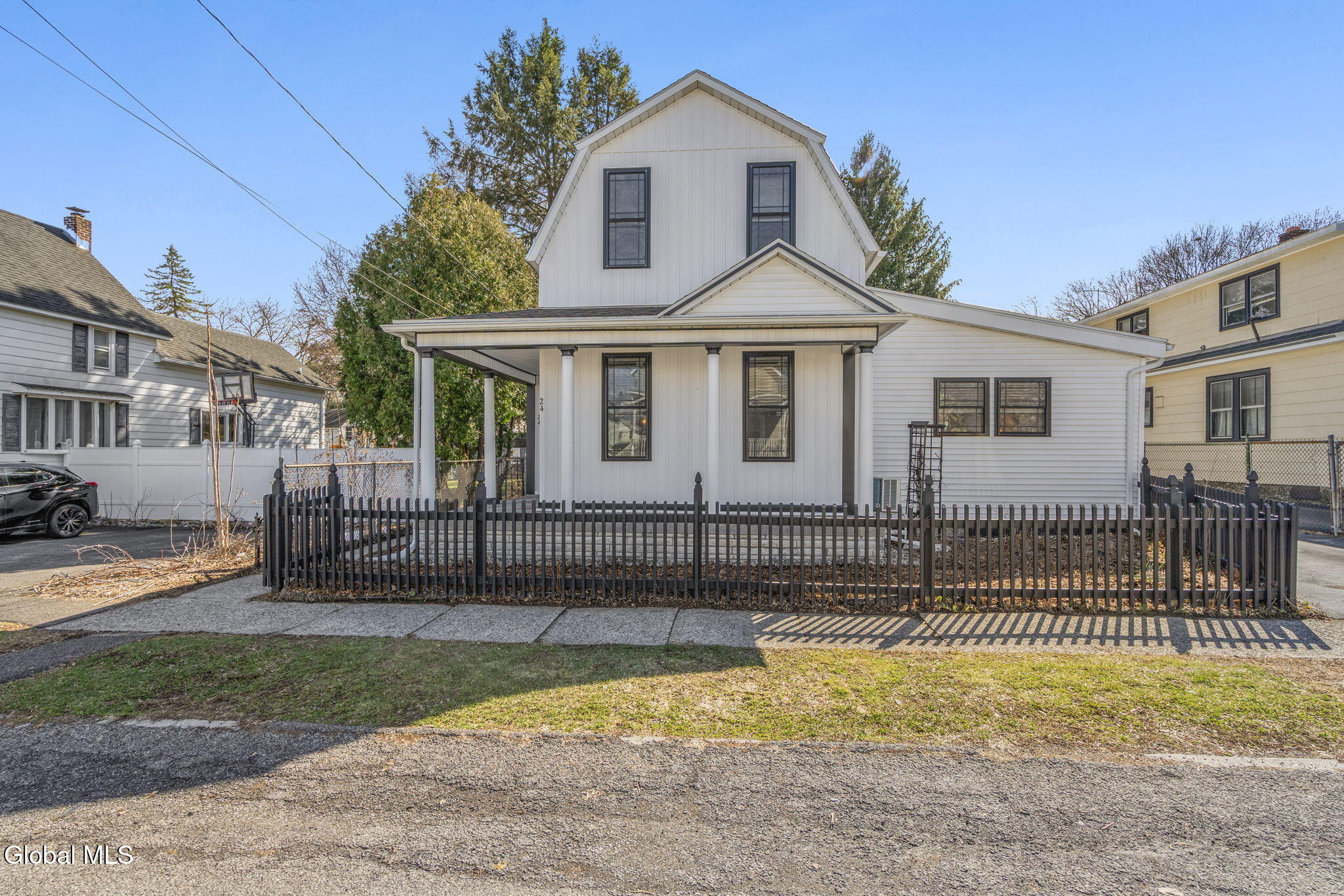 24 Craig Street Watervliet NY 12189