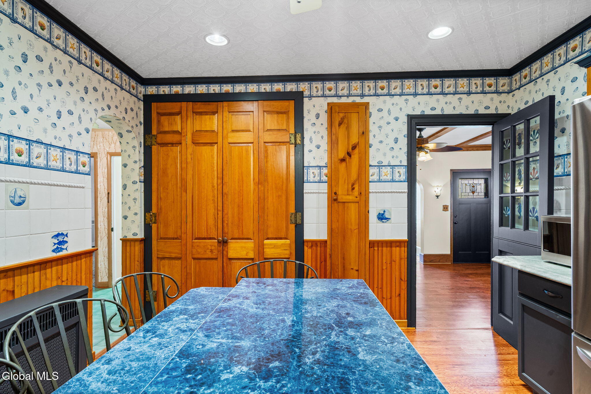 24 Craig Street Watervliet NY 12189