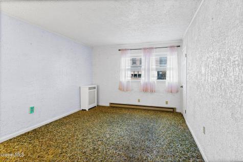 24 Craig Street Watervliet NY 12189
