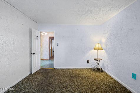24 Craig Street Watervliet NY 12189