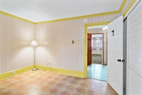 24 Craig Street Watervliet NY 12189