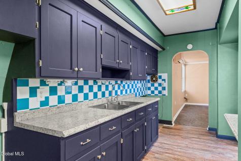 24 Craig Street Watervliet NY 12189