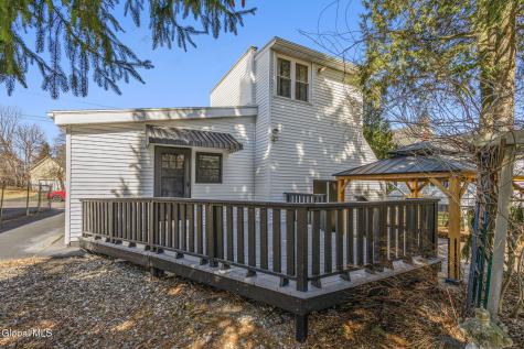 24 Craig Street Watervliet NY 12189
