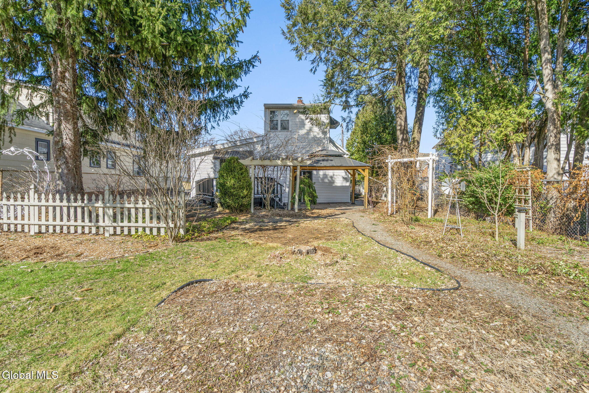 24 Craig Street Watervliet NY 12189