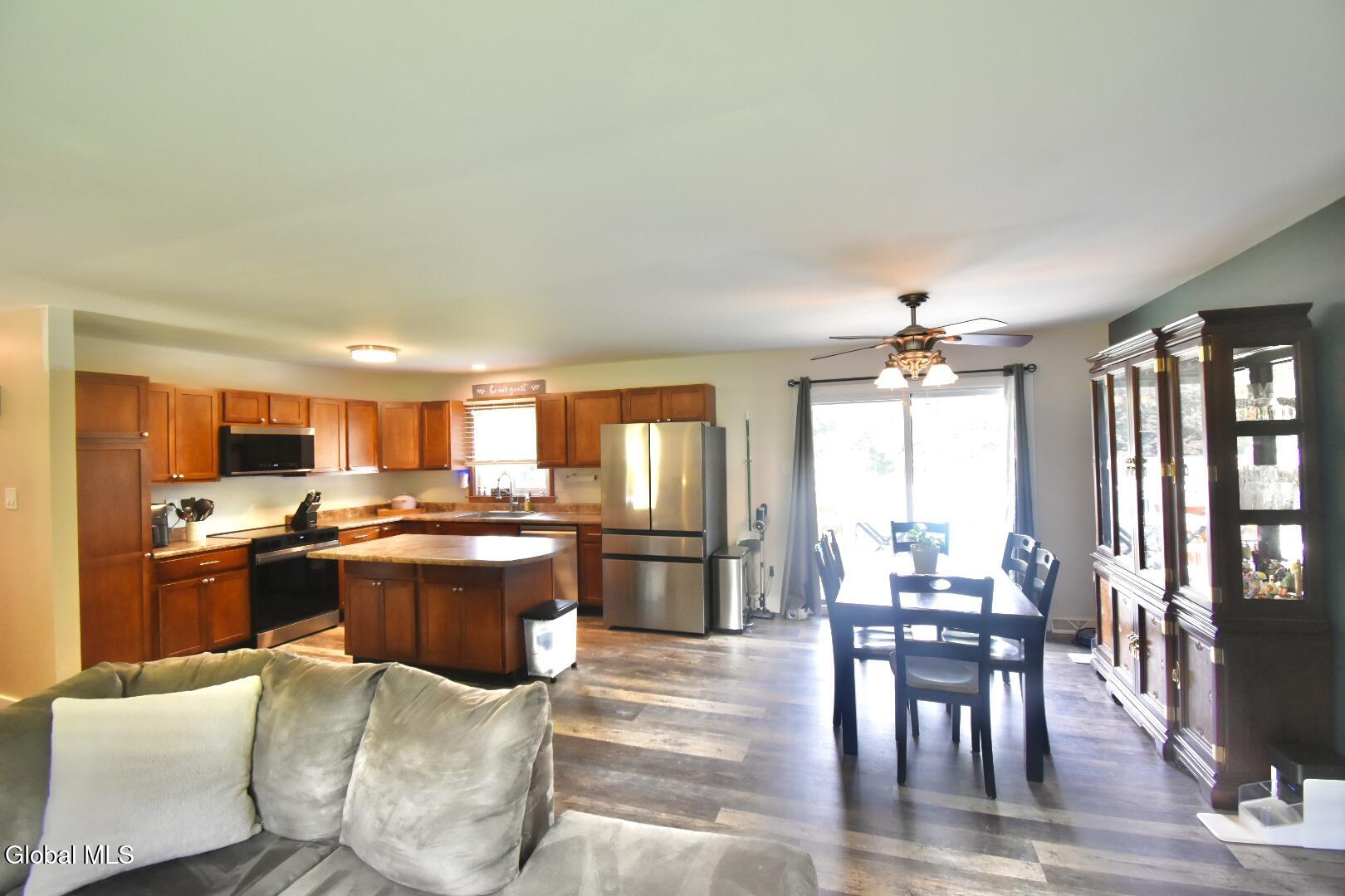 10 Bayberry Drive Castleton On Hudson NY 12033