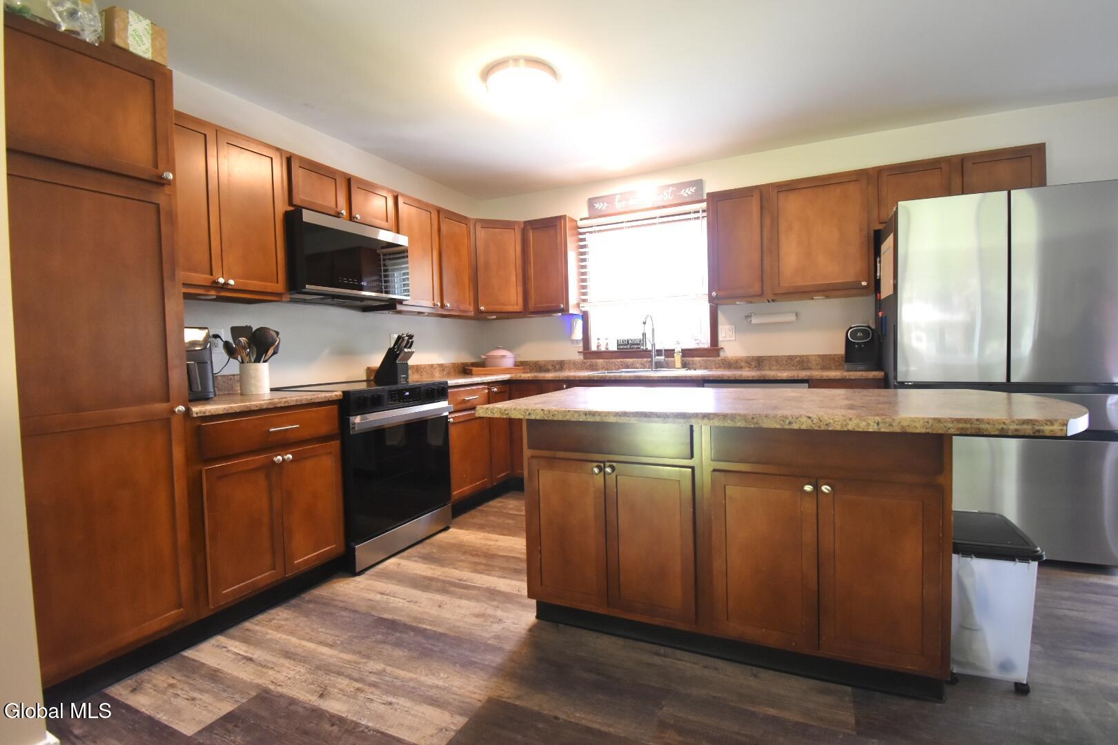 10 Bayberry Drive Castleton On Hudson NY 12033