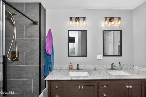170 Sullivan Road Esperance NY 12066