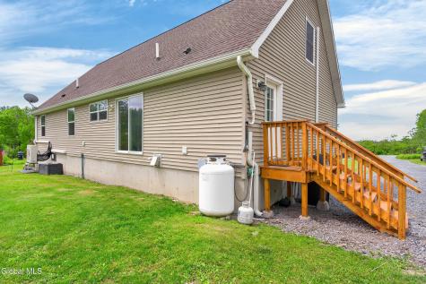 170 Sullivan Road Esperance NY 12066