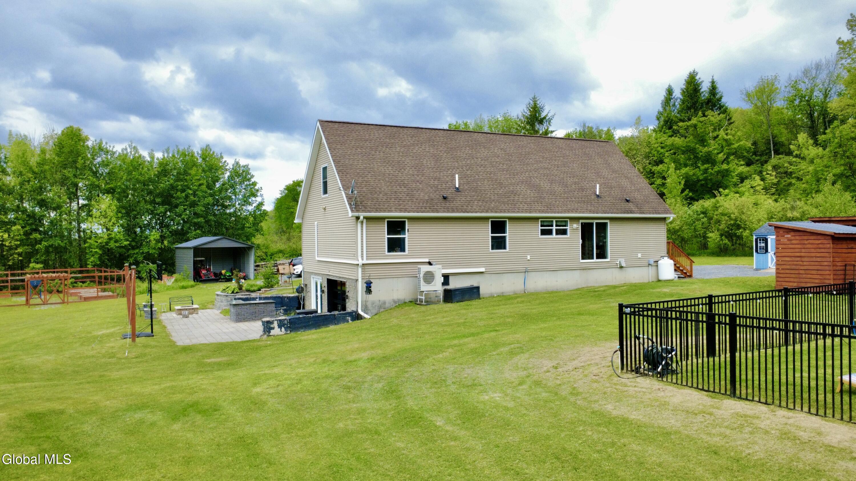 170 Sullivan Road Esperance NY 12066