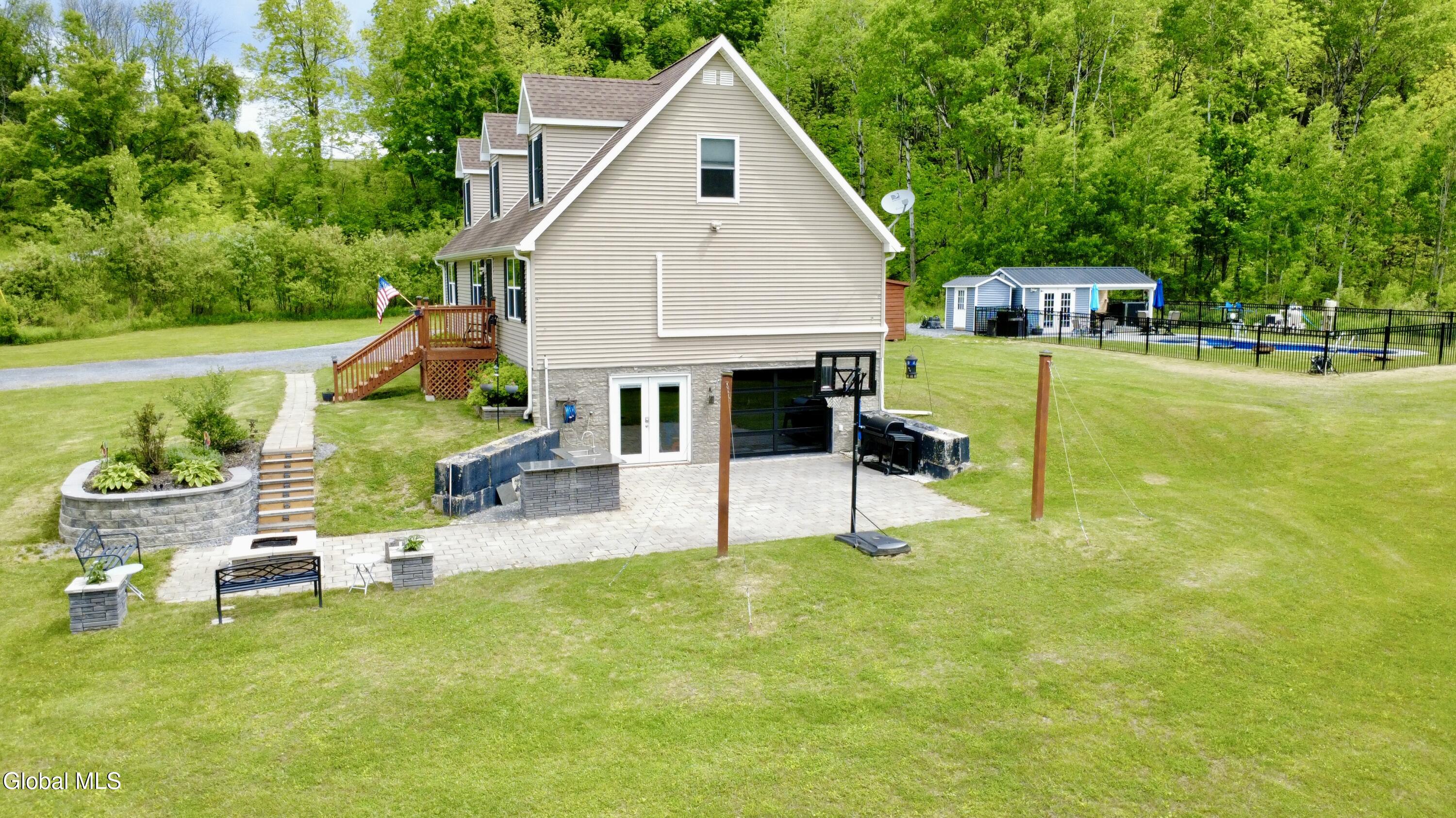 170 Sullivan Road Esperance NY 12066