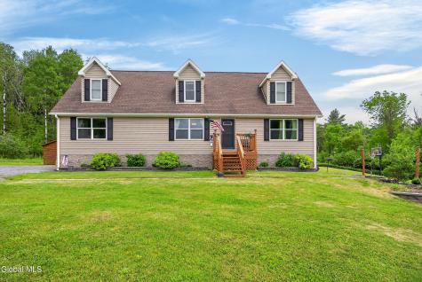 170 Sullivan Road Esperance NY 12066