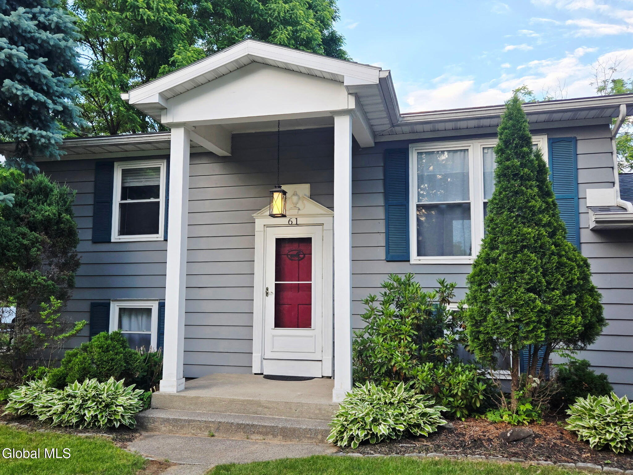 61 Vanderbilt Avenue Saratoga Springs NY 12866