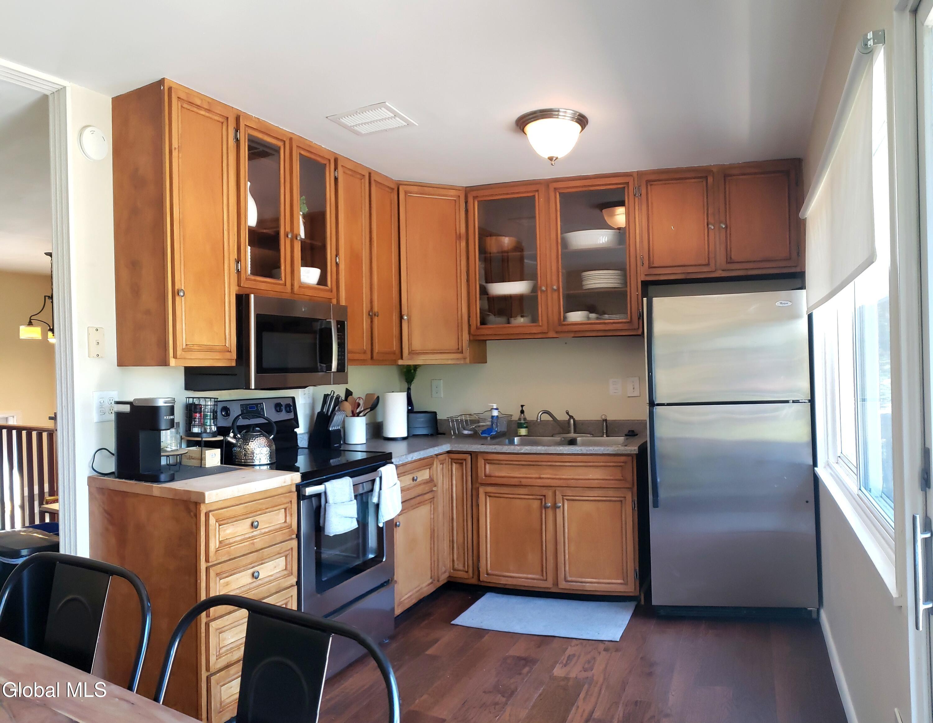 61 Vanderbilt Avenue Saratoga Springs NY 12866