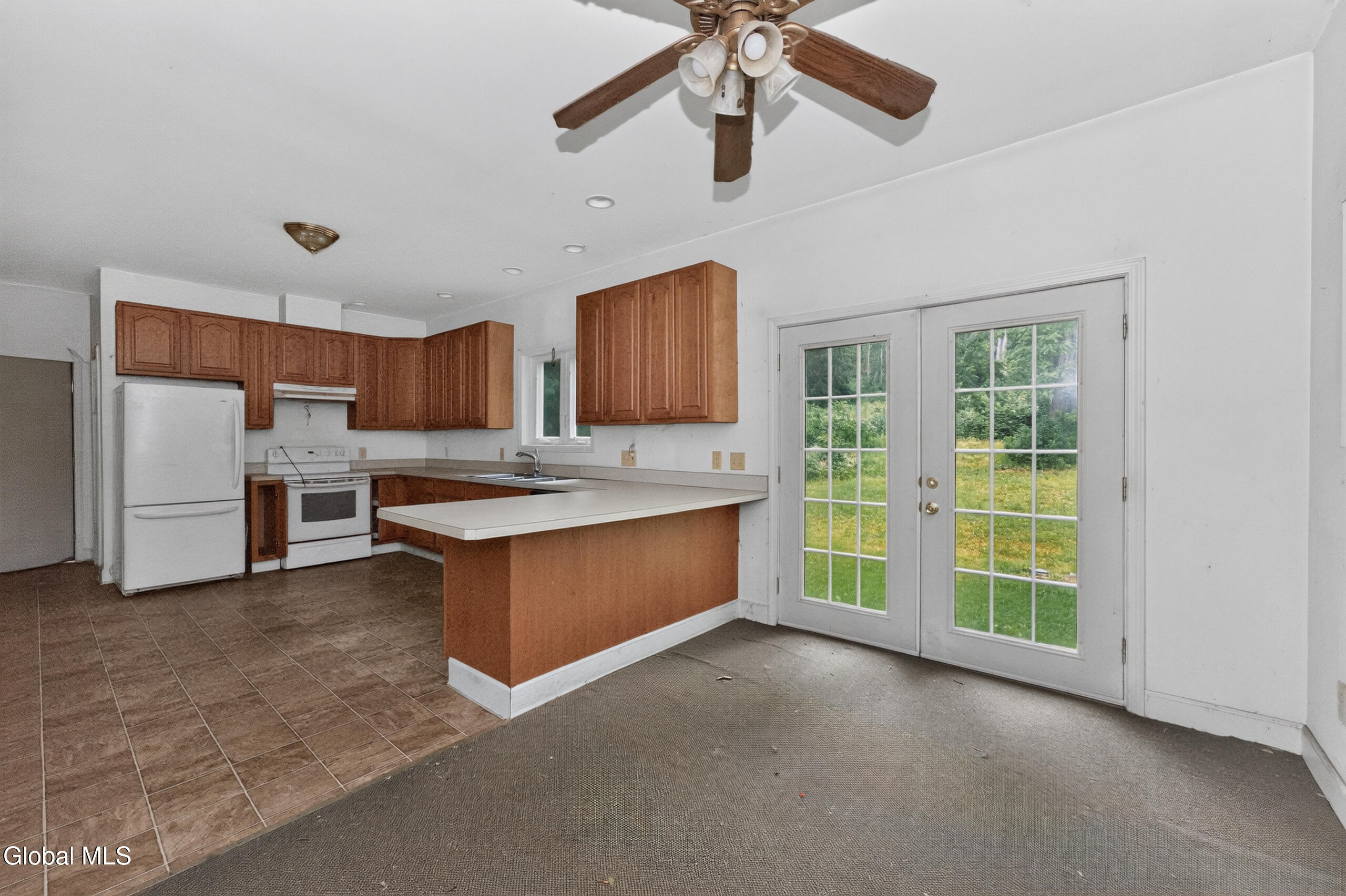 888 River Road Schodack Landing NY 12156