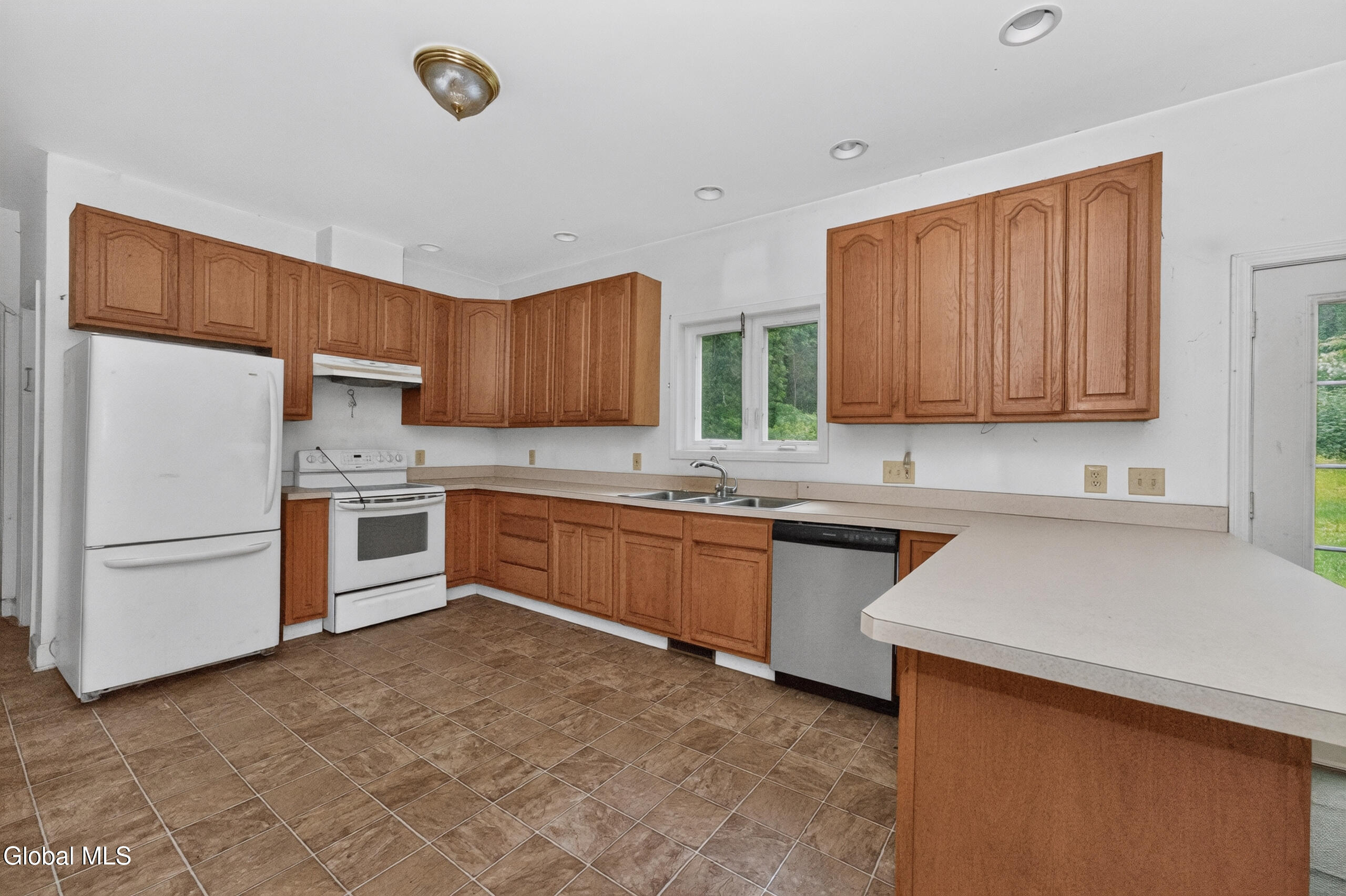 888 River Road Schodack Landing NY 12156