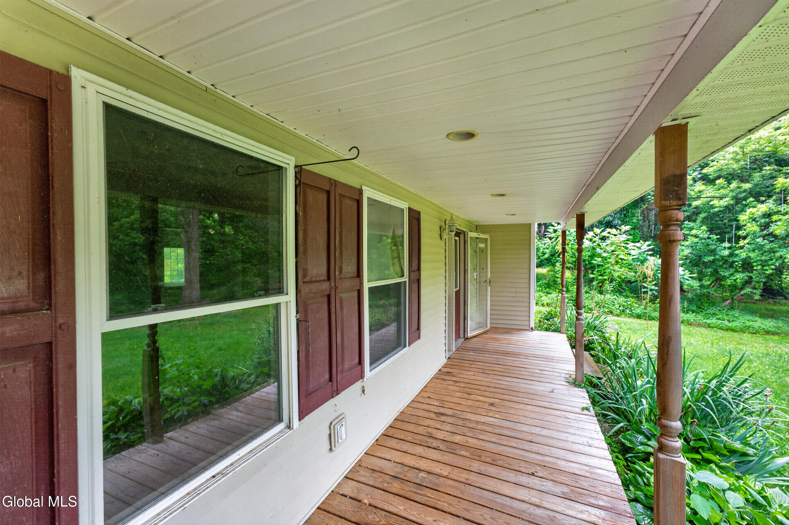 888 River Road Schodack Landing NY 12156