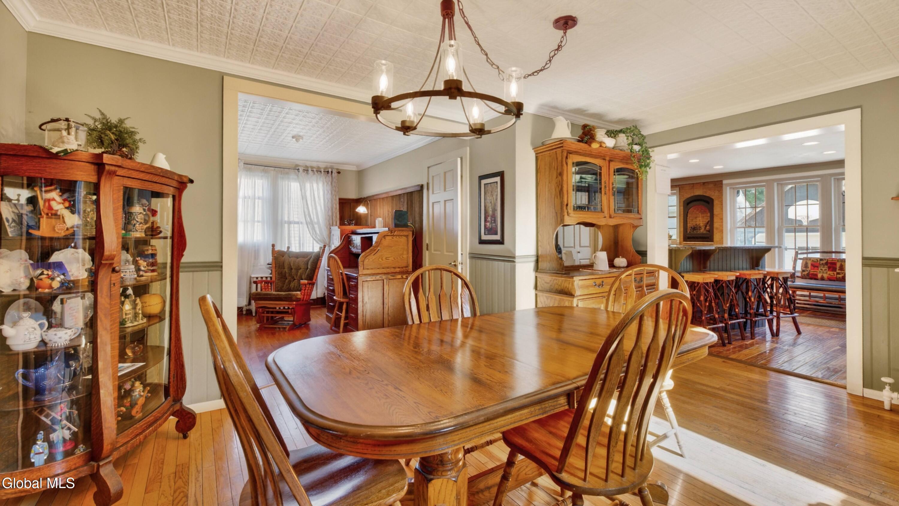 19 W Montgomery Street Johnstown NY 12095