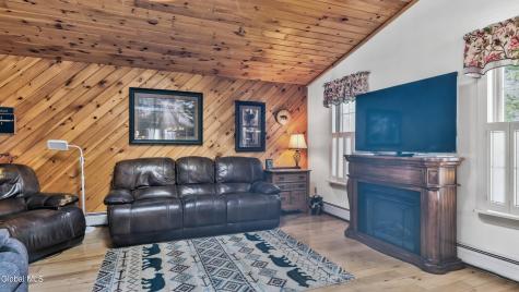 19 W Montgomery Street Johnstown NY 12095