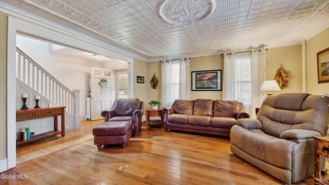 19 W Montgomery Street Johnstown NY 12095