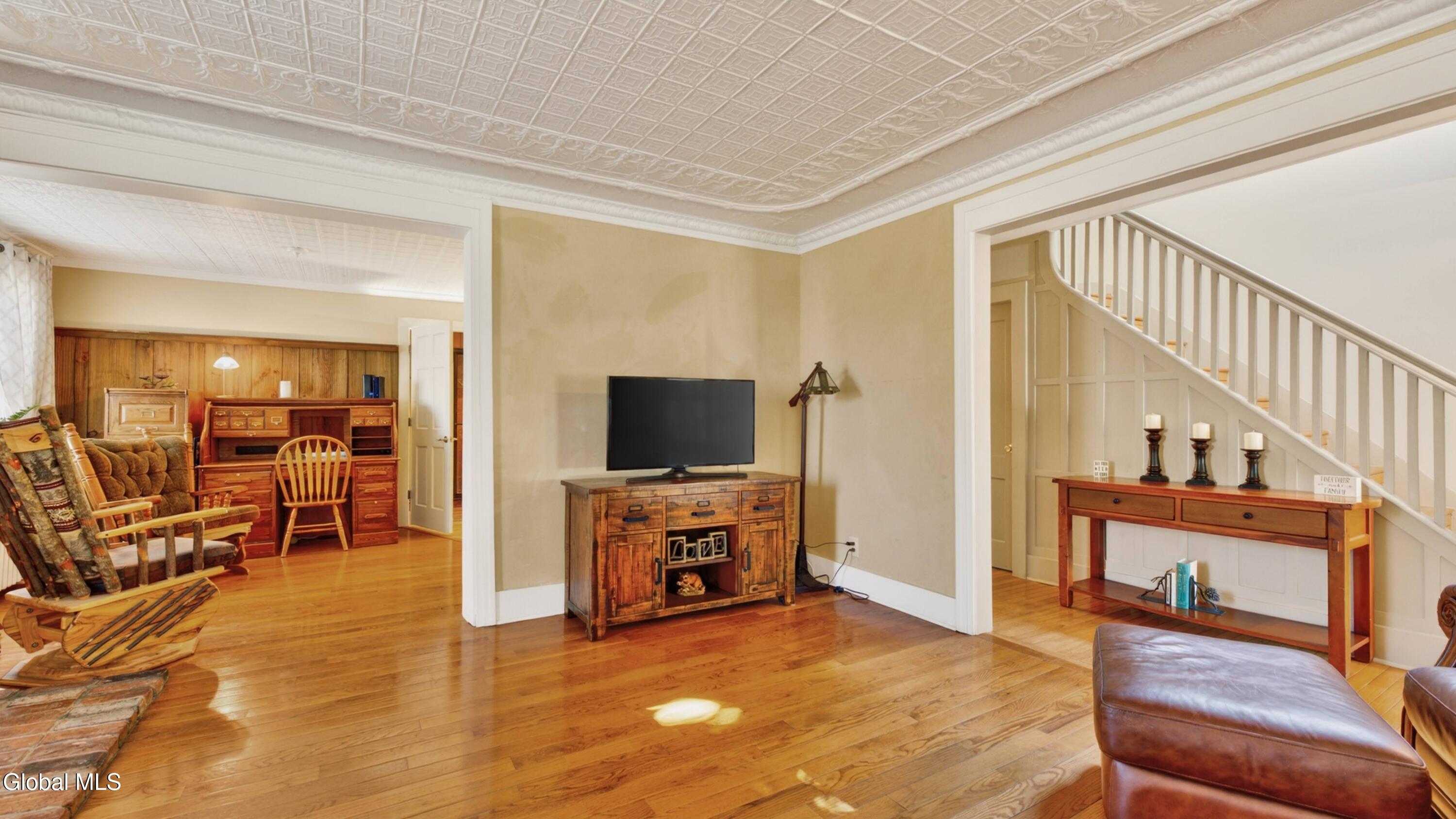 19 W Montgomery Street Johnstown NY 12095
