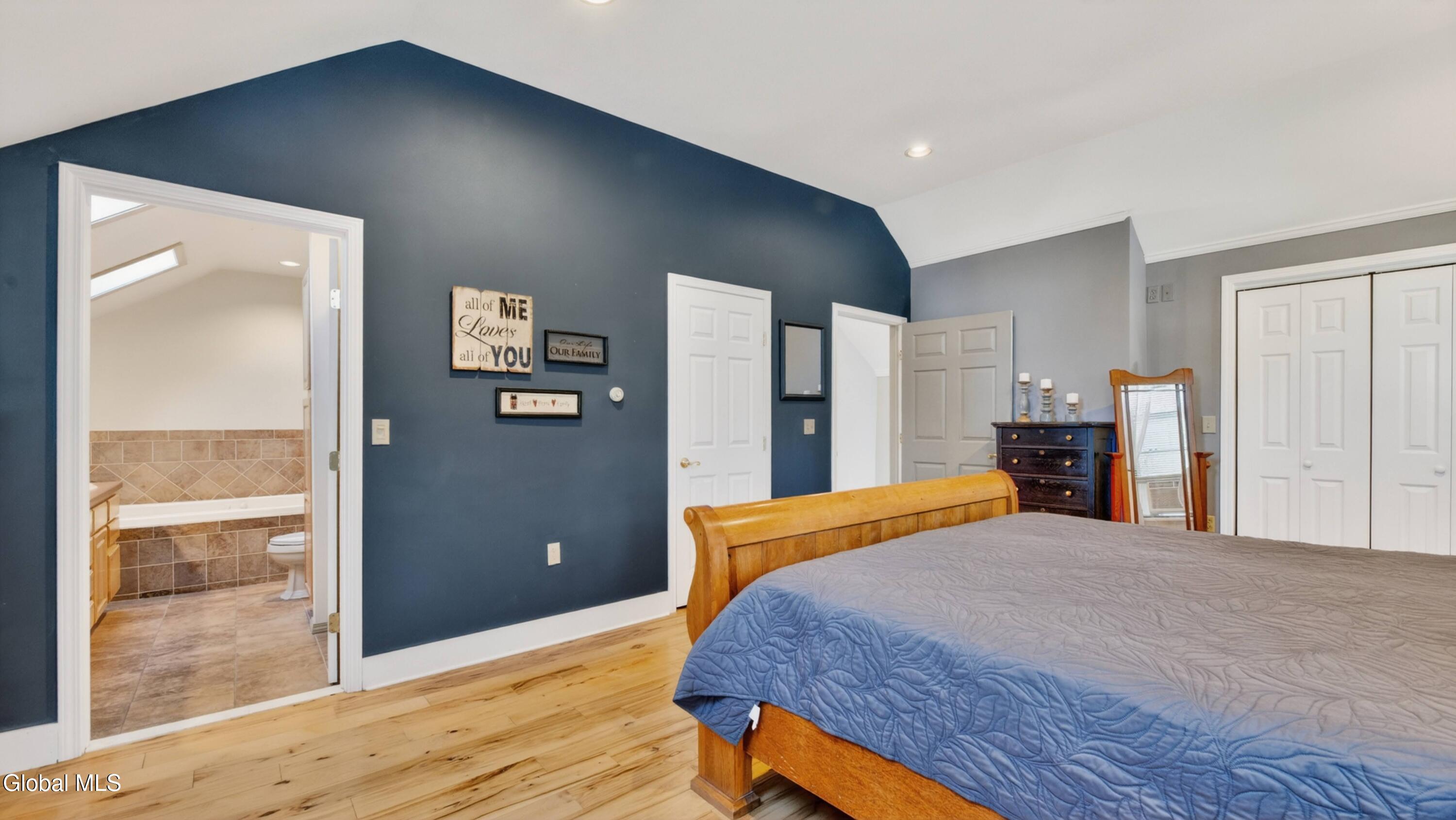 19 W Montgomery Street Johnstown NY 12095