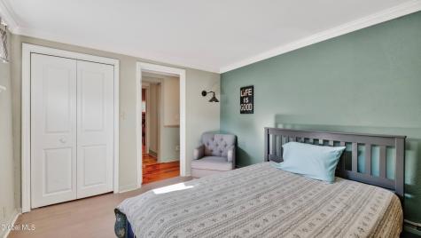 19 W Montgomery Street Johnstown NY 12095