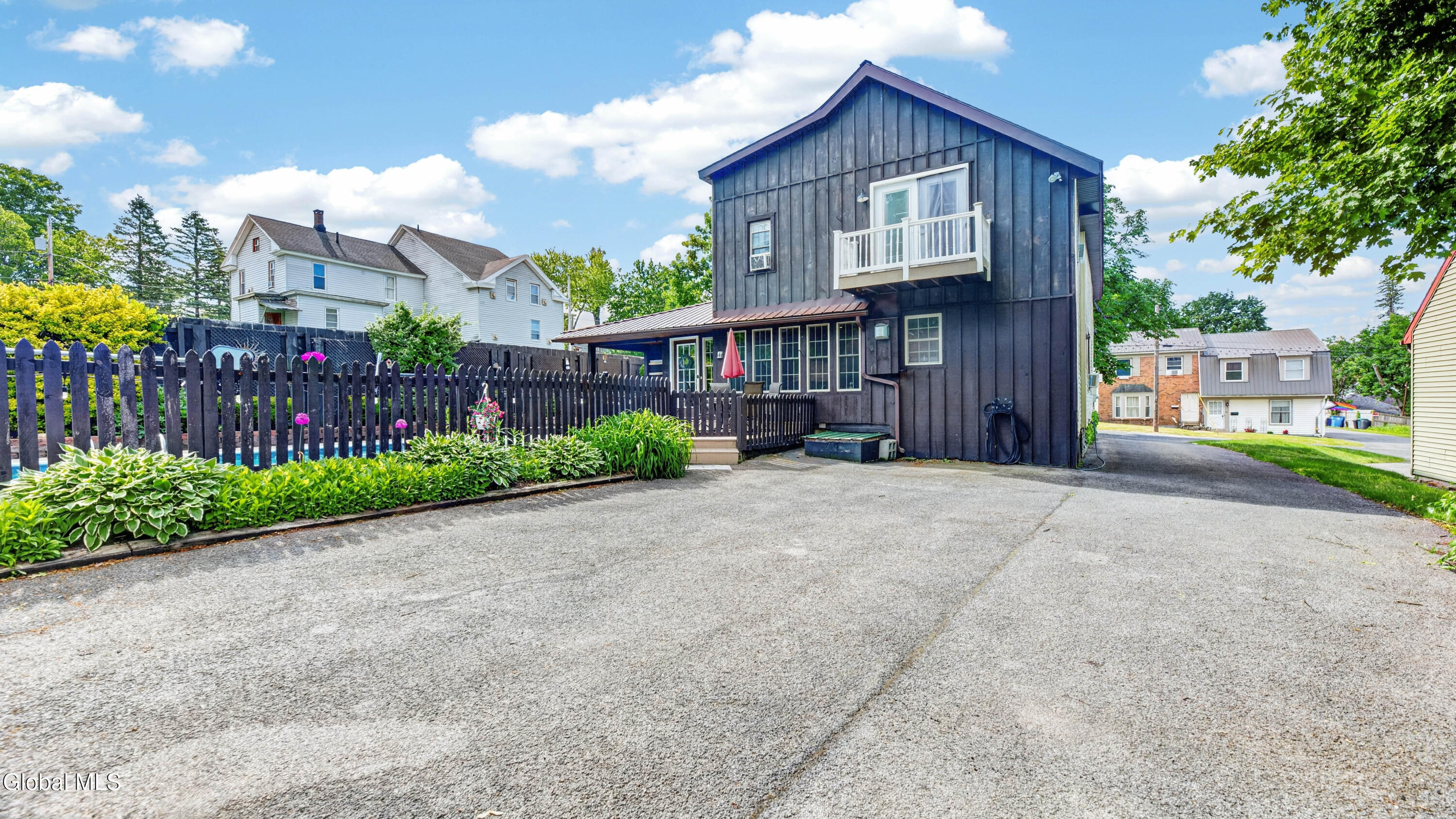 19 W Montgomery Street Johnstown NY 12095