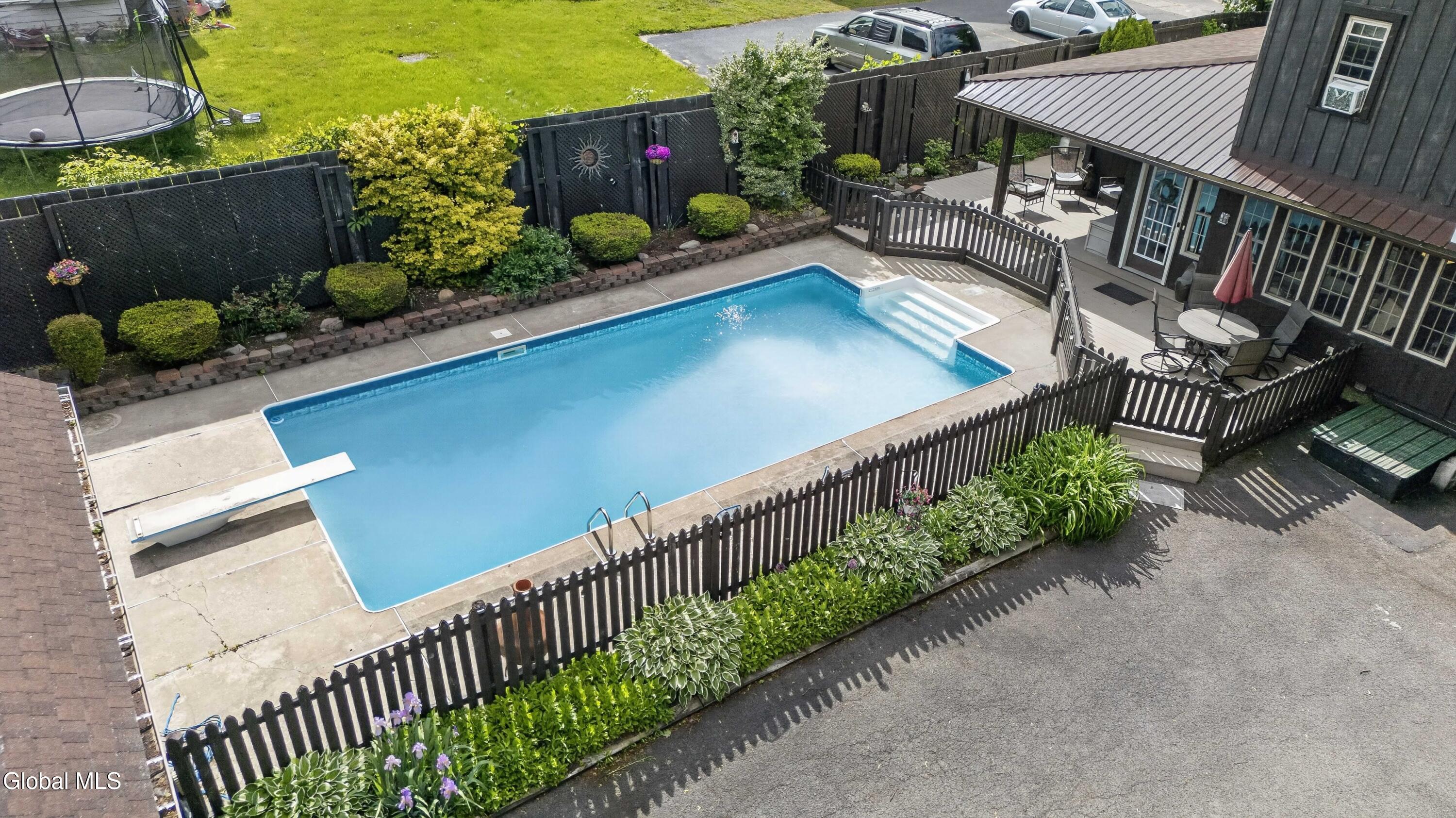 19 W Montgomery Street Johnstown NY 12095