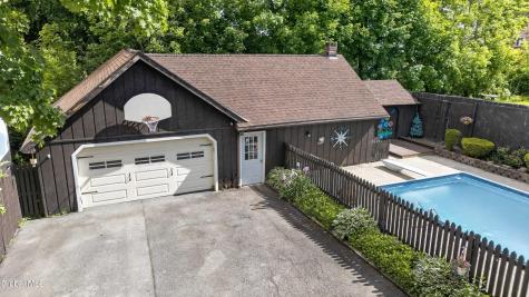 19 W Montgomery Street Johnstown NY 12095