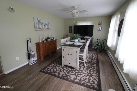 197 Conqua Lane Rotterdam NY 12306