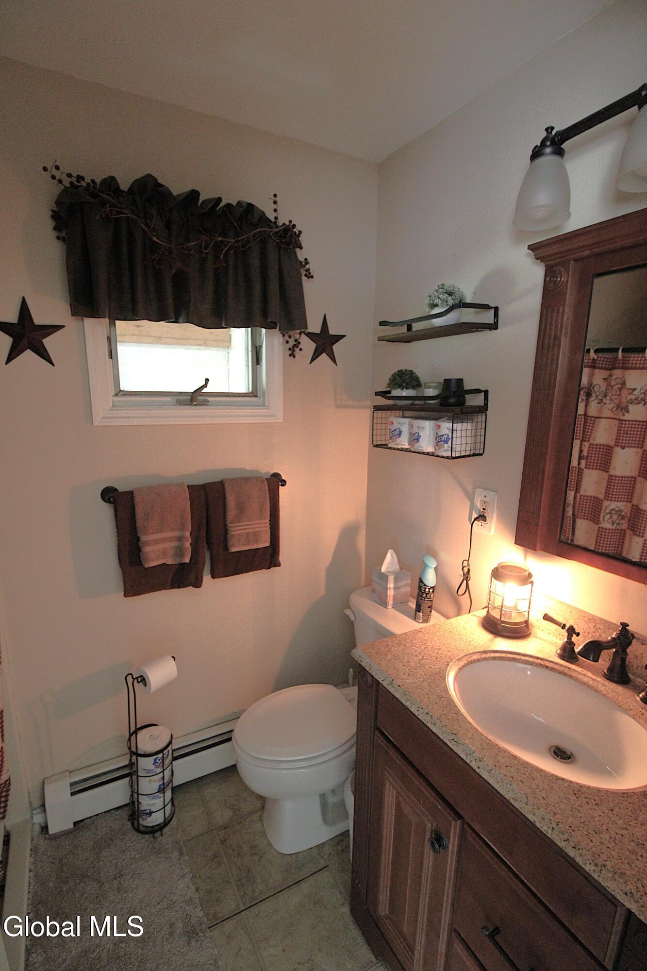 197 Conqua Lane Rotterdam NY 12306