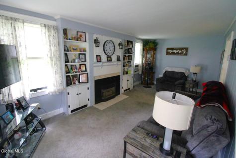 197 Conqua Lane Rotterdam NY 12306