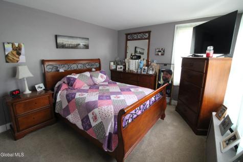 197 Conqua Lane Rotterdam NY 12306