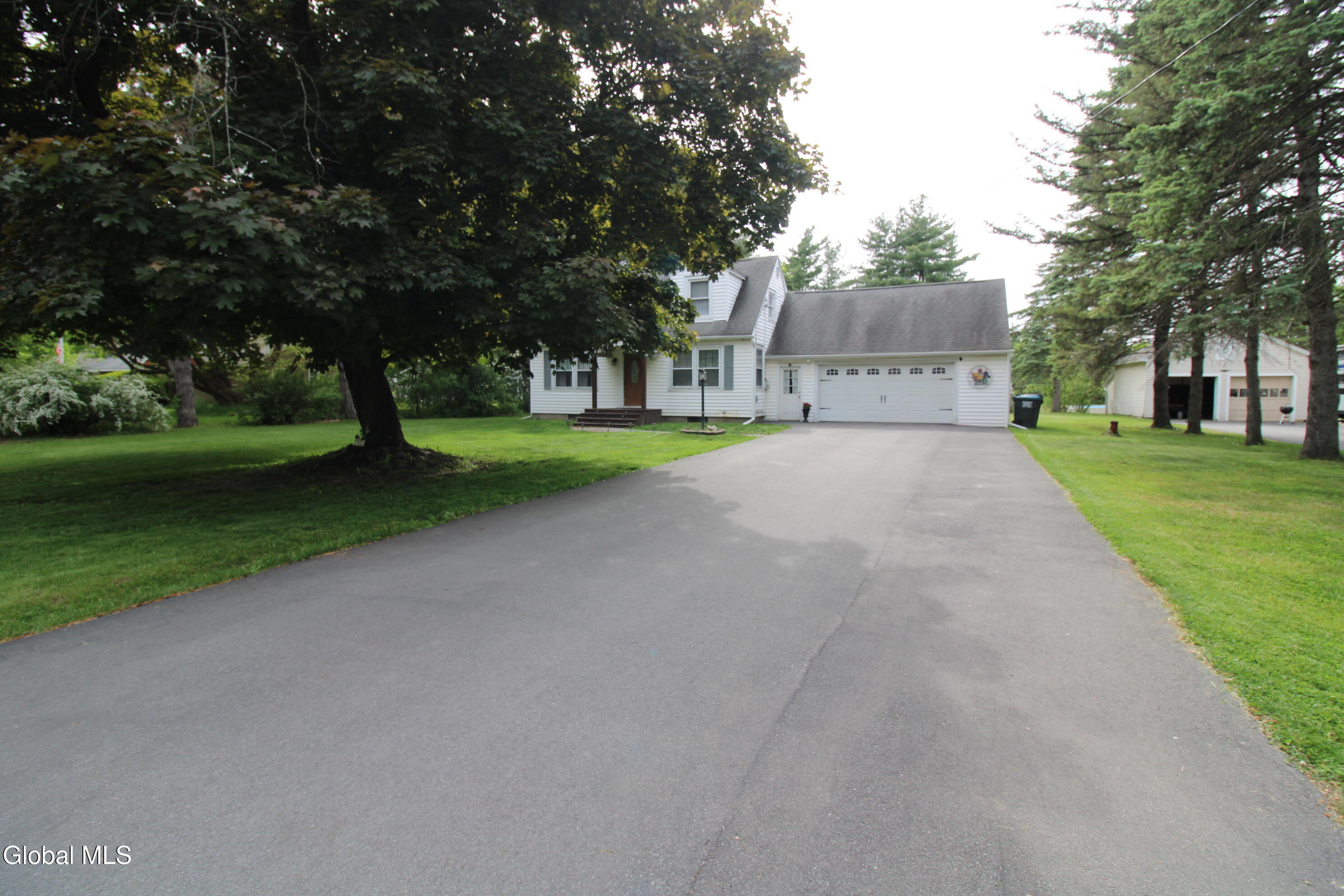 197 Conqua Lane Rotterdam NY 12306