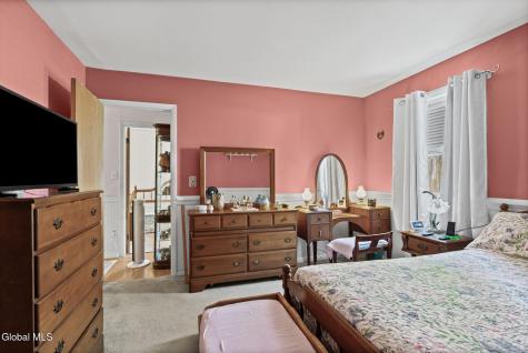 52 Broadway Latham NY 12110