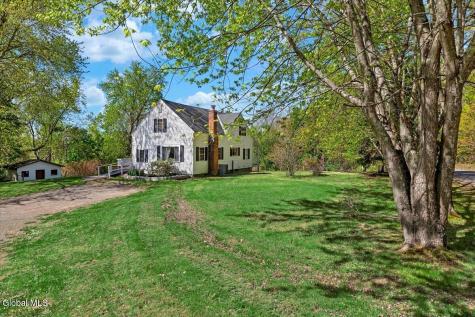 573 Church Street Wynantskill NY 12198