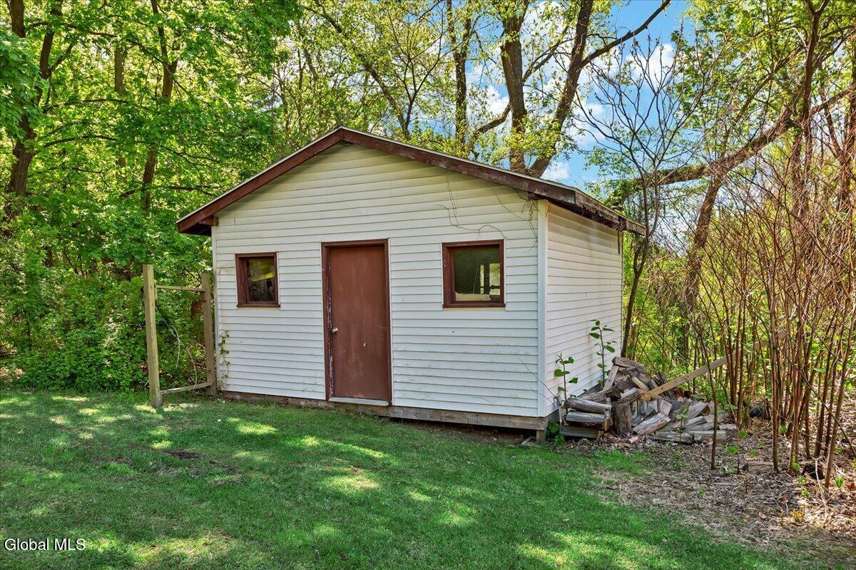 573 Church Street Wynantskill NY 12198