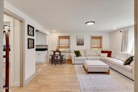 573 Church Street Wynantskill NY 12198