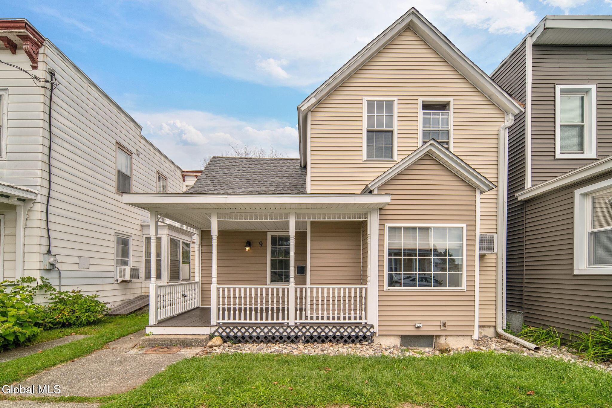 9 Leversee Avenue Cohoes NY 12047