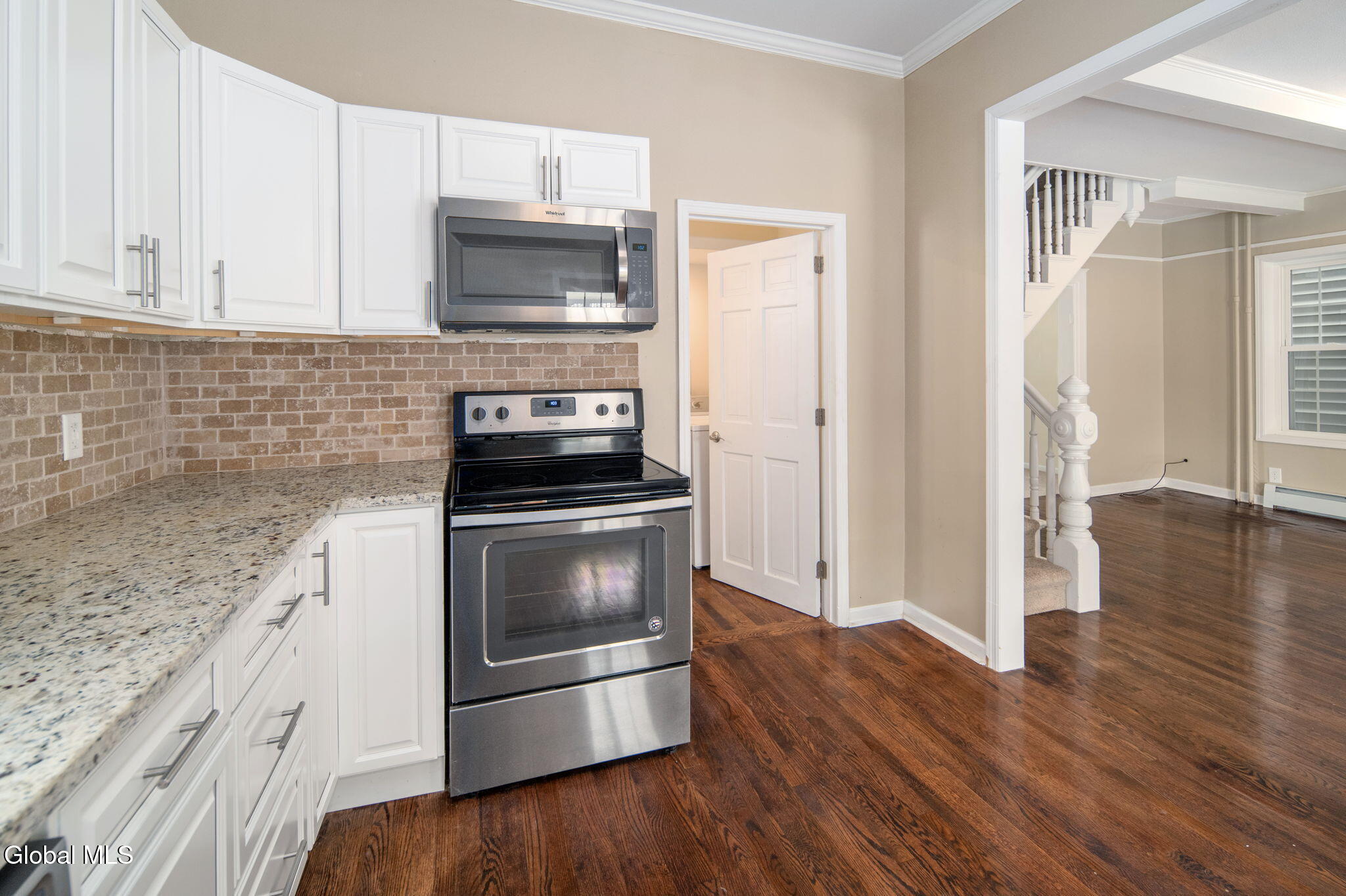 9 Leversee Avenue Cohoes NY 12047