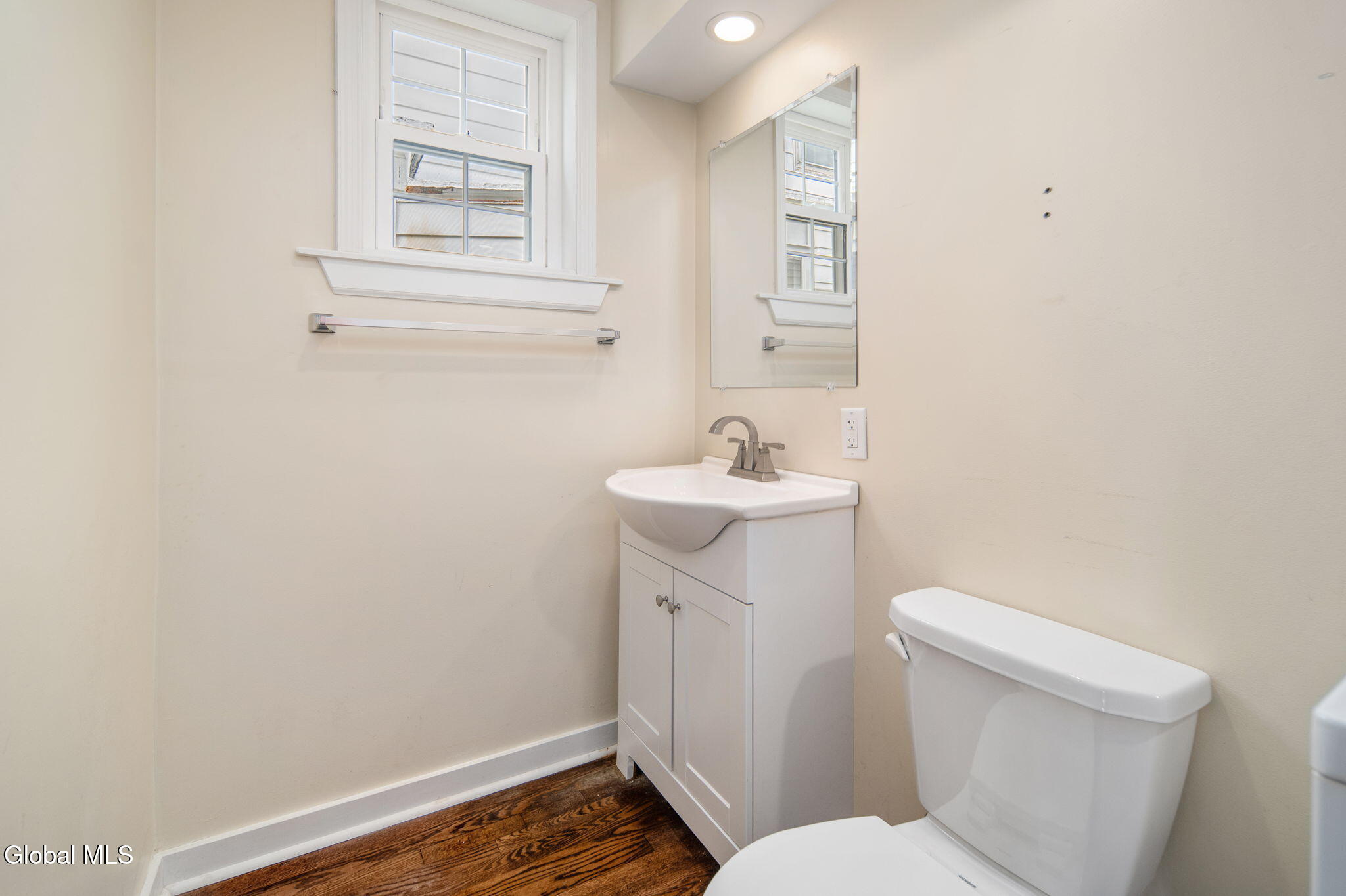 9 Leversee Avenue Cohoes NY 12047