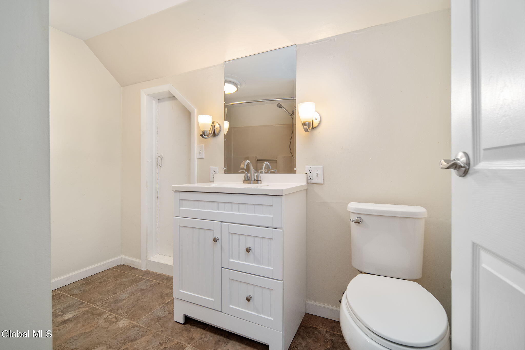 9 Leversee Avenue Cohoes NY 12047