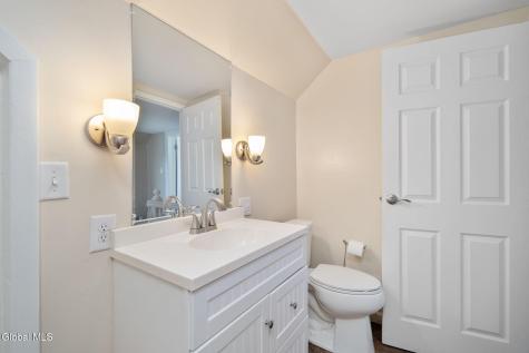 9 Leversee Avenue Cohoes NY 12047
