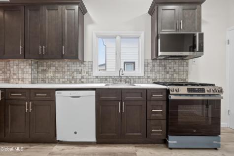 41 Mereline Avenue Albany NY 12209