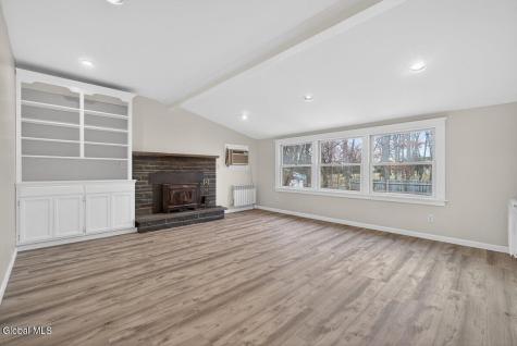 41 Mereline Avenue Albany NY 12209