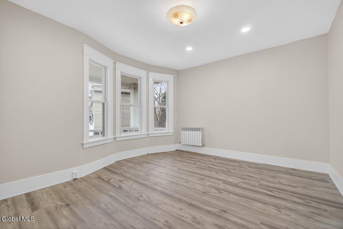 41 Mereline Avenue Albany NY 12209
