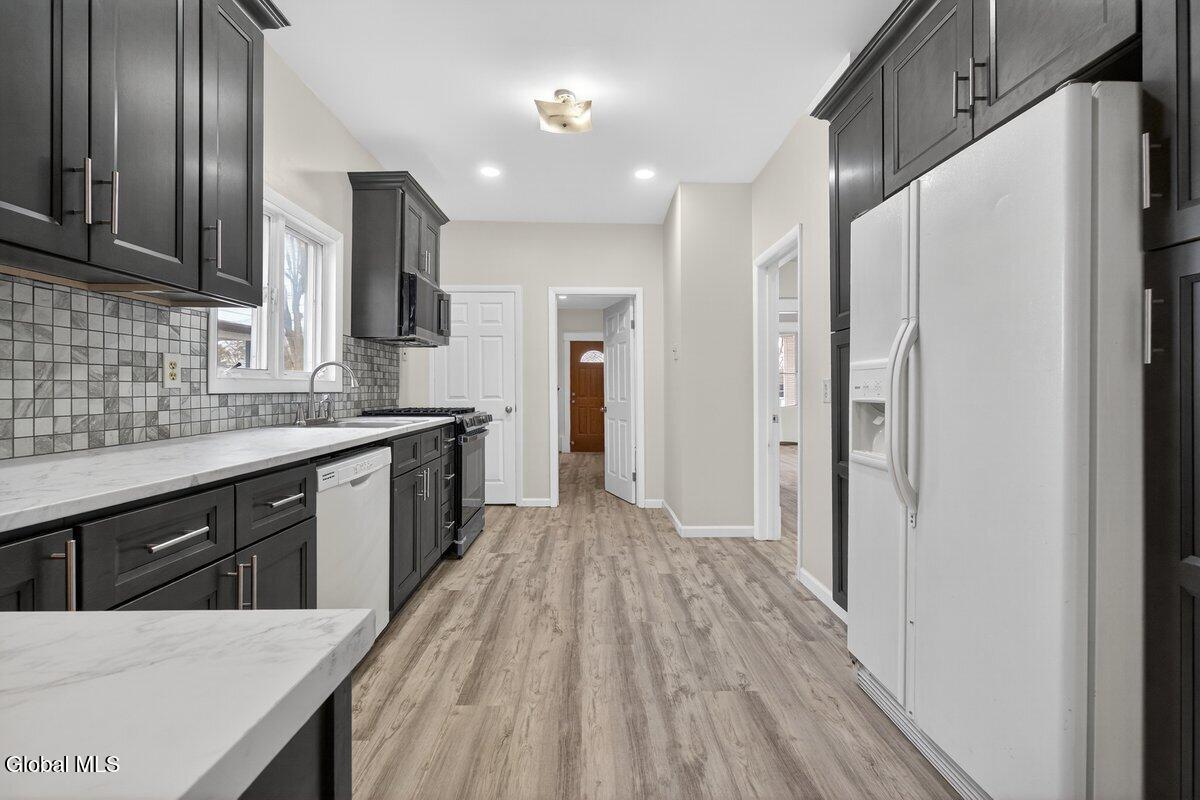41 Mereline Avenue Albany NY 12209