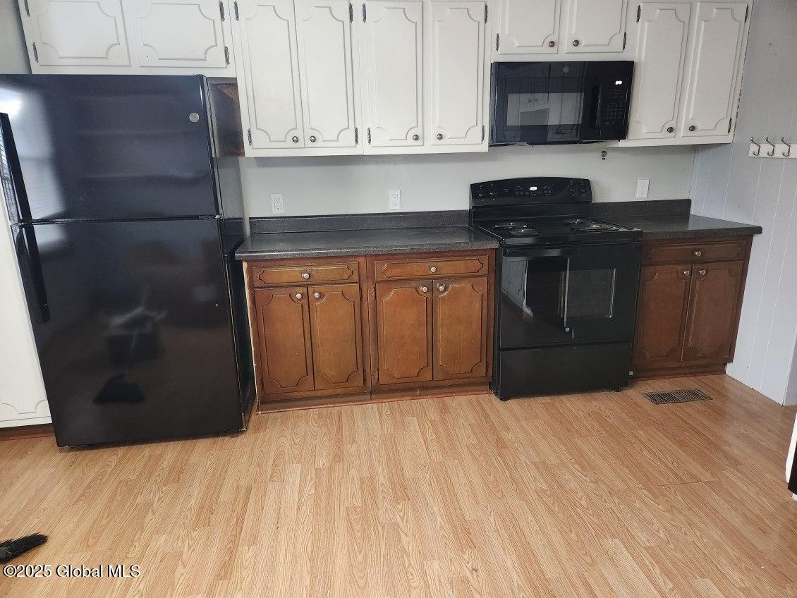 5 Edna Avenue Ravena NY 12143